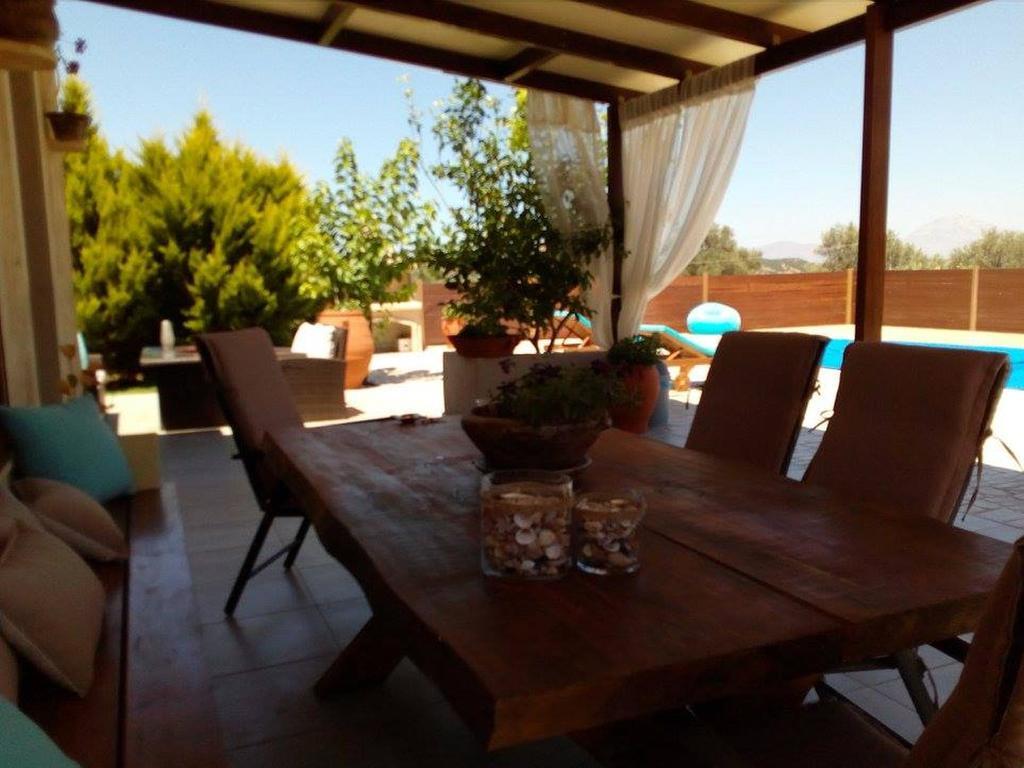 House Veggera - Private Swimming Pool Pombia Exterior foto