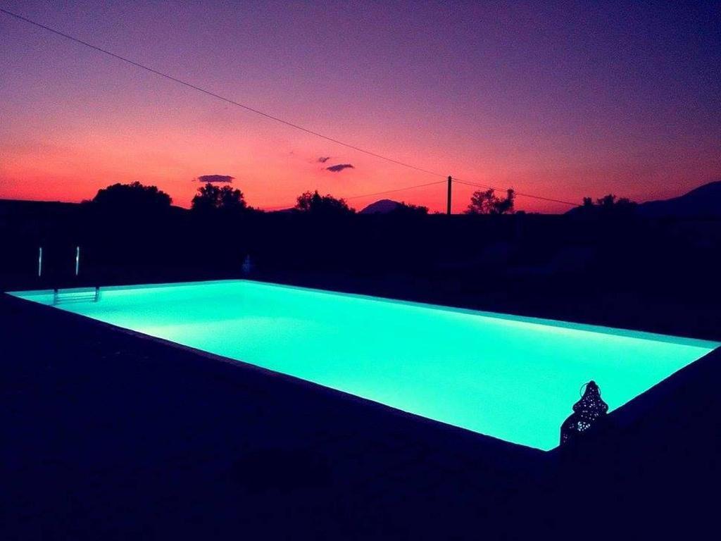 House Veggera - Private Swimming Pool Pombia Exterior foto